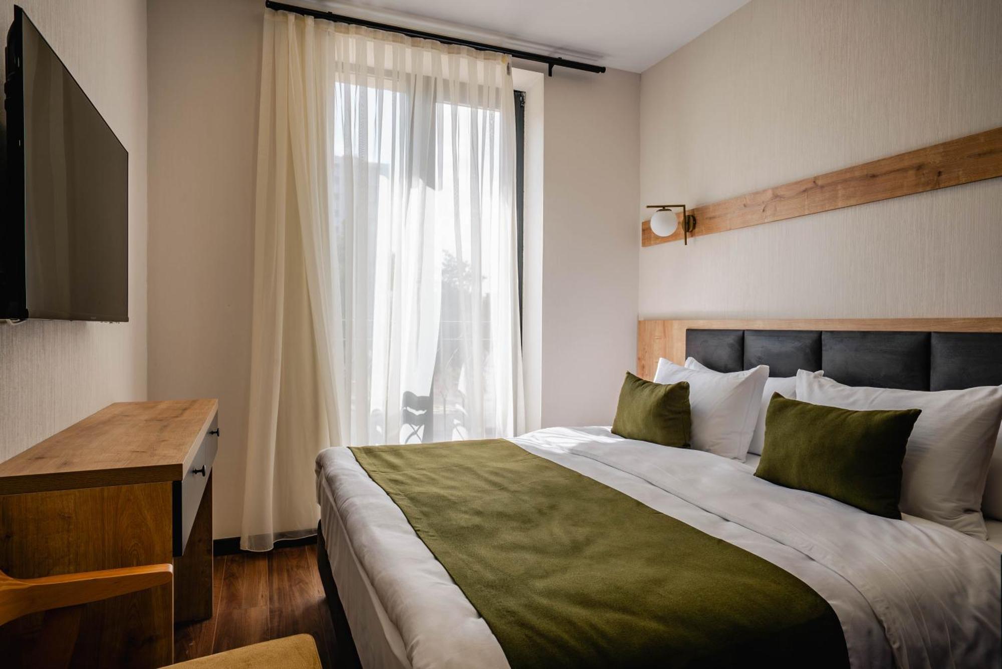 Akhaltsikhe Inn Room photo